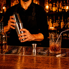 Мерный стакан из нержавеющей стали CARDU