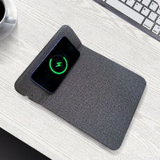 Коврик для мышки с беспроводной зарядкой Gratto Коврик для мышки с беспроводной зарядкой Gratto