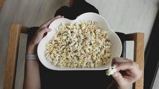 Салатница с ложками 